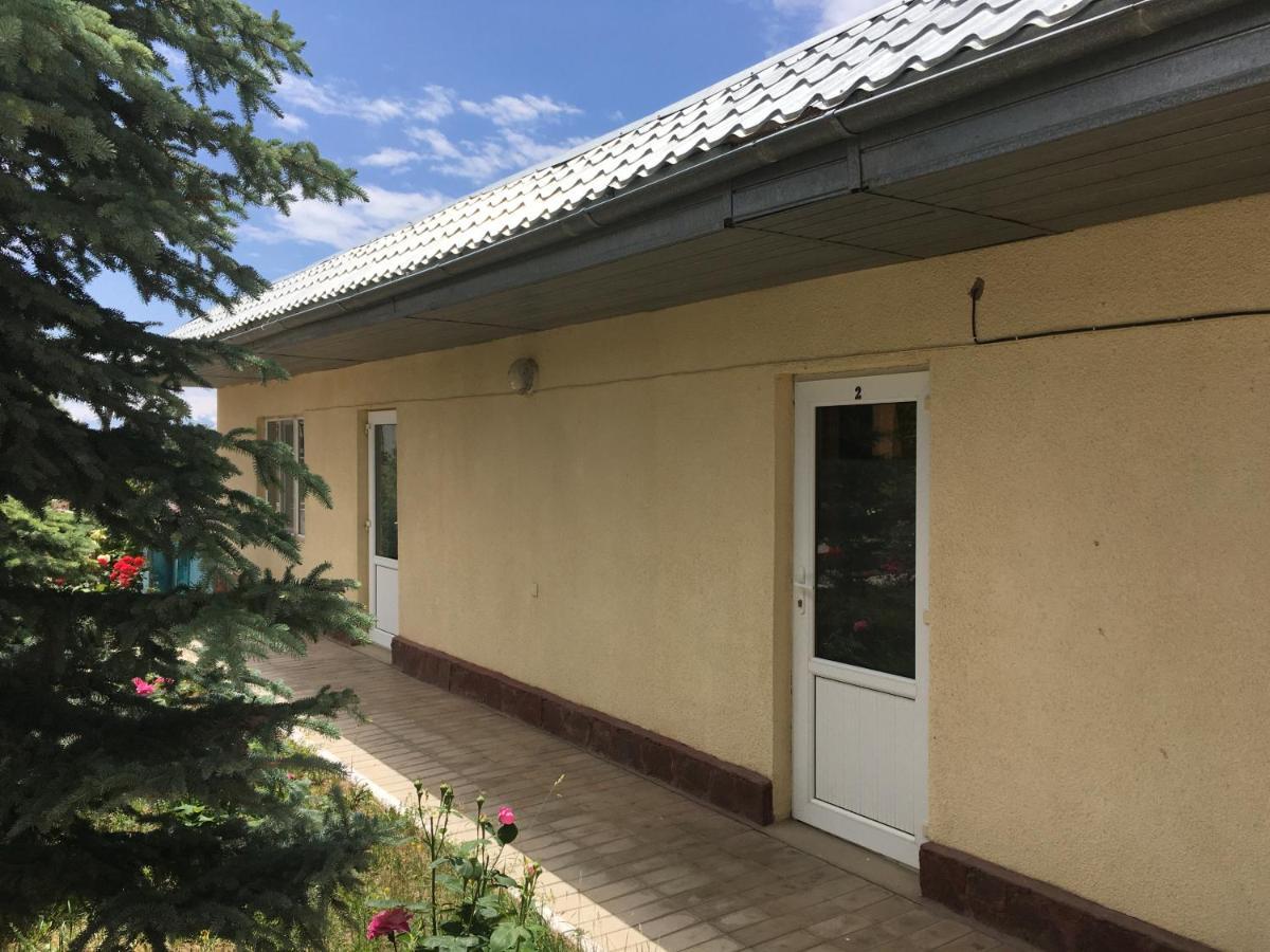 Эдем Hotel Cholpon-Ata Bagian luar foto