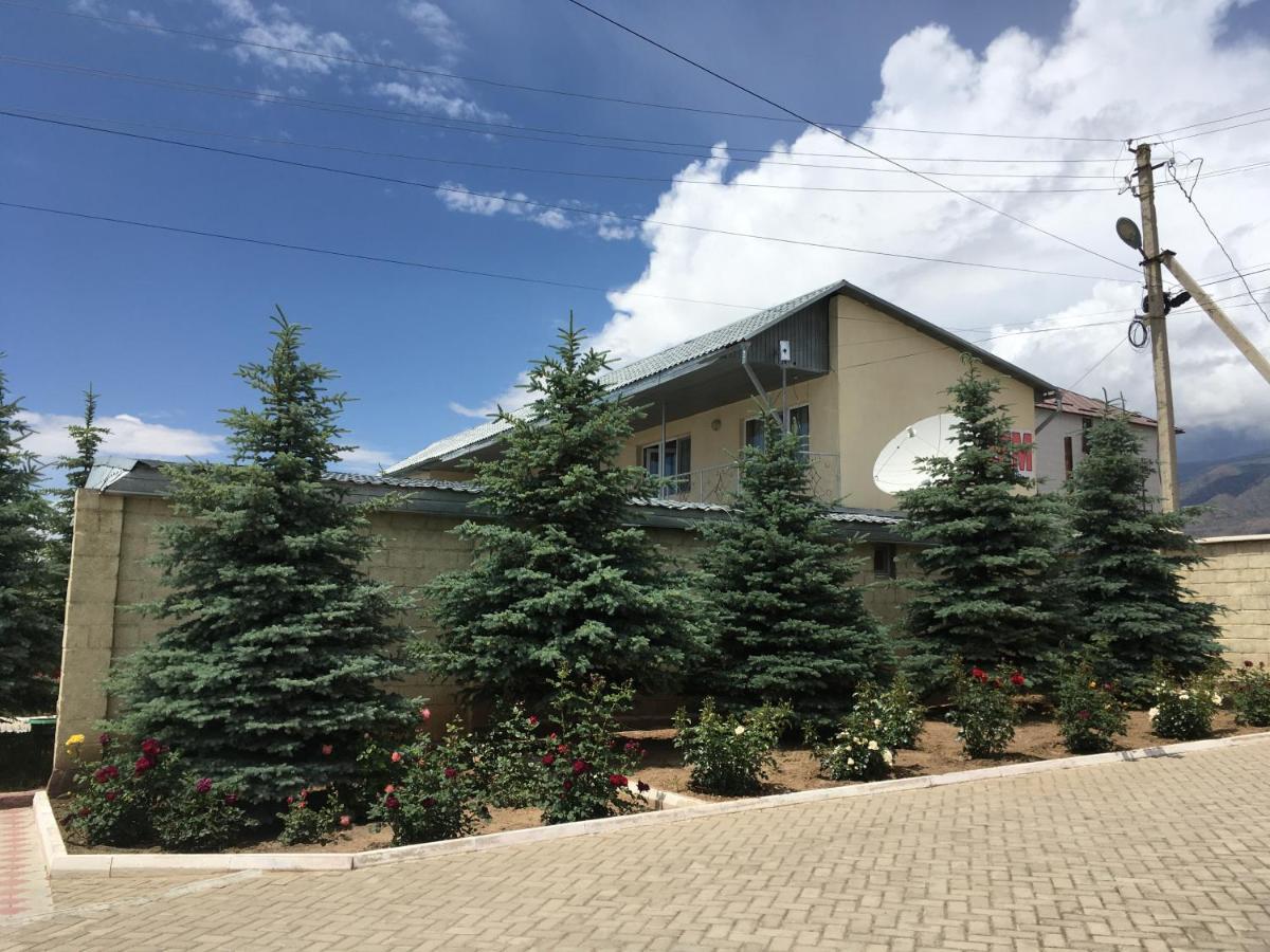 Эдем Hotel Cholpon-Ata Bagian luar foto